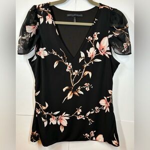 White House Black Market Black Floral Short Sleeve V-neck Top Size Medium